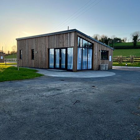 Killyfole Lakeside Lodges Corranny Екстер'єр фото