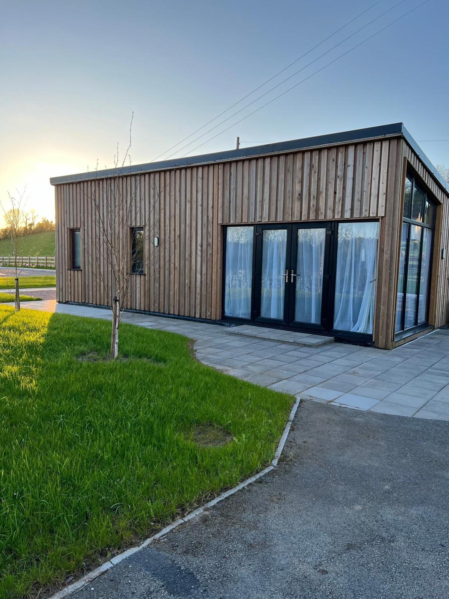 Killyfole Lakeside Lodges Corranny Екстер'єр фото