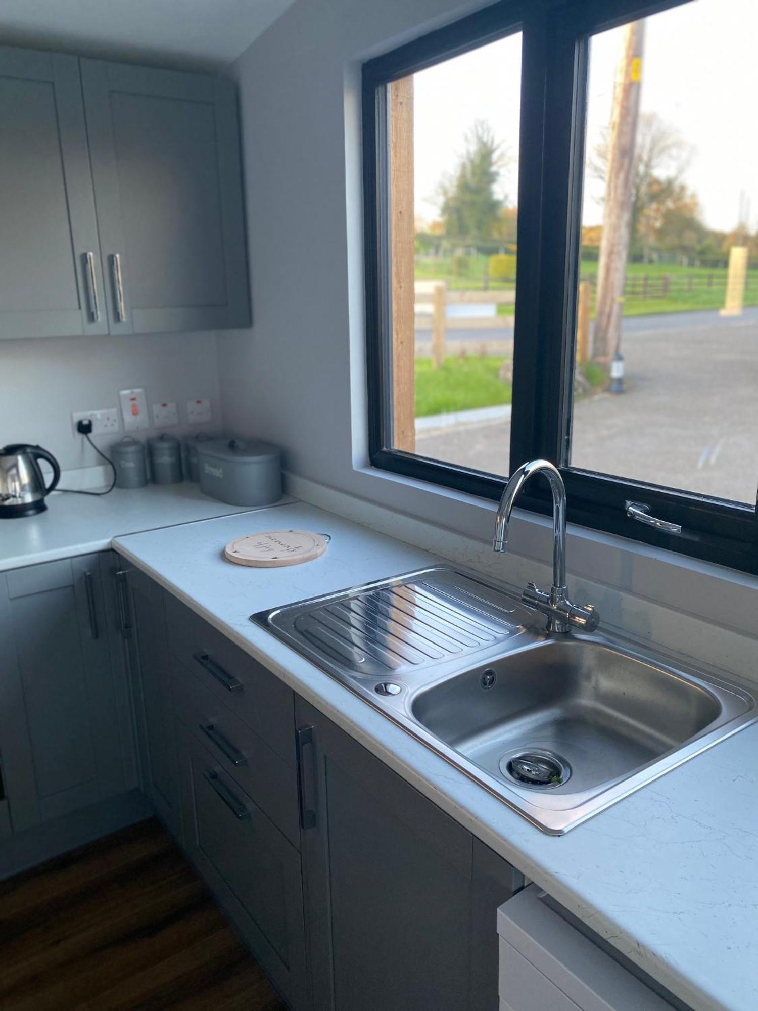 Killyfole Lakeside Lodges Corranny Екстер'єр фото