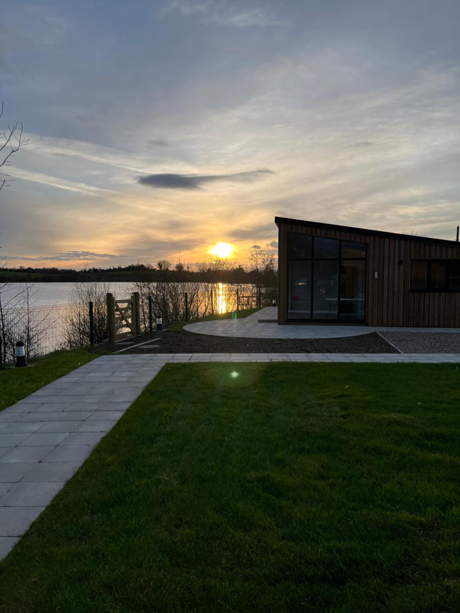 Killyfole Lakeside Lodges Corranny Екстер'єр фото